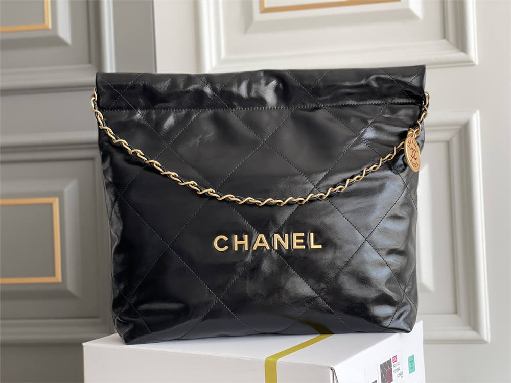 Chanel 22 bag 35cm small 2025 new 